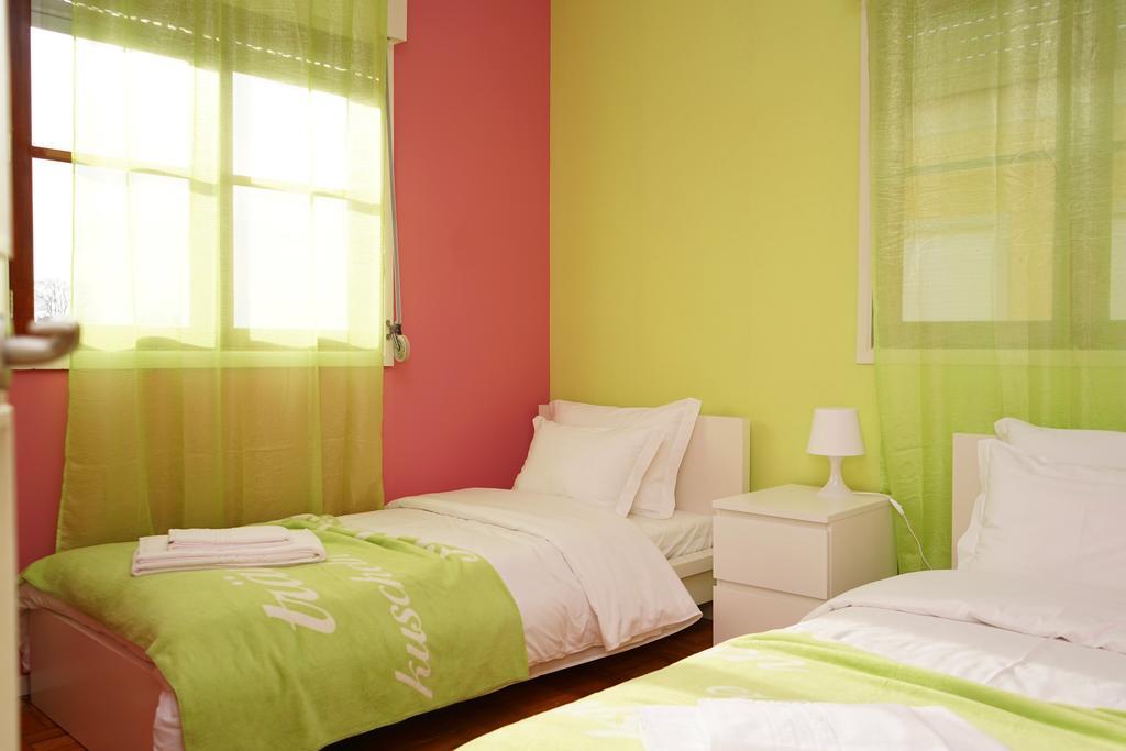 Apartments Luiz I Bridge By Amber Star Rent Vila Nova de Gaia Room photo